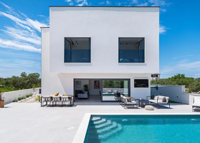 Kurnatari Villa Jezera